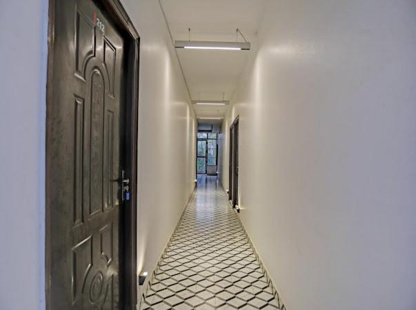 Expo View Residency Hotel Greater Noida Exterior photo