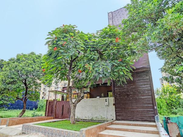 Expo View Residency Hotel Greater Noida Exterior photo